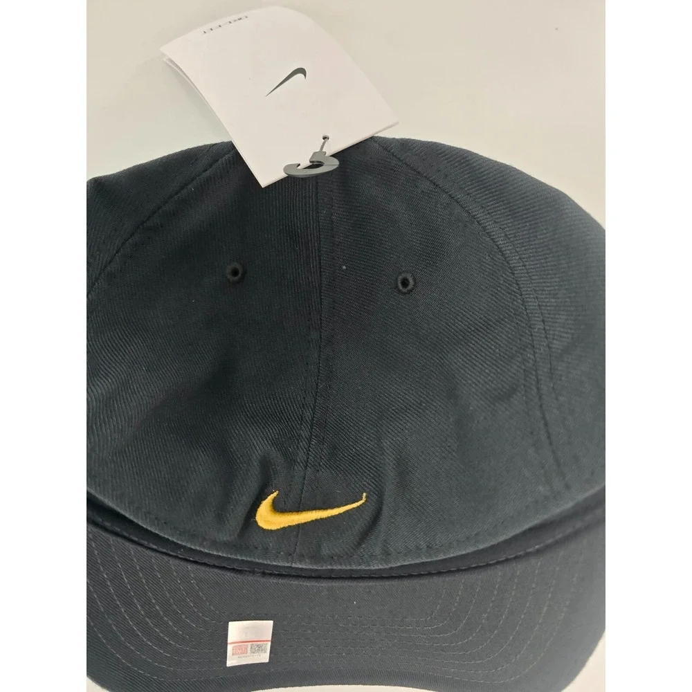 Nike James Madison University Classic99 Hat‎ Men's Purple Duke Baseball Cap NWT